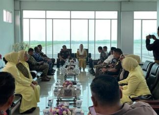 Sambut Kunjungan Kerja Kejati Kepri, Bupati Cen Sui Lan Tekankan Penguatan Sinergi Antar Instansi