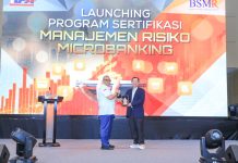 Wamenaker Tekankan Kompetensi SDM dalam Pengelolaan Risiko Microbanking
