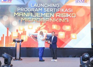 Wamenaker Tekankan Kompetensi SDM dalam Pengelolaan Risiko Microbanking