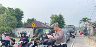 Satlantas Polres Natuna Sosialisasikan Pemutihan Pajak Kendaraan, 1.750 Brosur Disebar