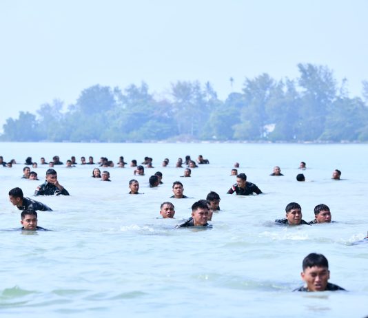 Lintas Medan Prajurit Lanud Raden Sadjad Tempuh Jalur Pantai Natuna