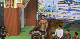 UAS Hadir di Bengkalis, Ribuan Jamaah Tumpah Ruah Penuhi Masjid Agung Istiqomah