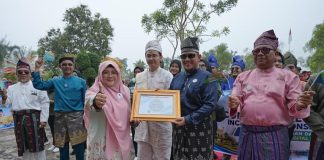 Karnaval Antar Perangkat Daerah, Dinas Kominfo Siak Bawa Pesan Keamanan Digital Lewat Teatrikal