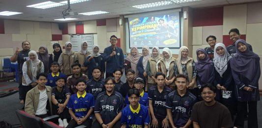 Mahasiswa KKN Internasional IAI Natuna Gelar Pelatihan Kepemimpinan dan MC di Johor, Pererat Kerja Sama Kampus