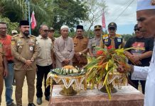 Bupati Al-Farlaky Resmikan Jembatan Keude Ong, Buka Kembali Akses Ekonomi Warga Aceh Timur