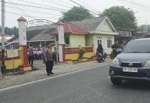 Kapolres Natuna Turun Langsung Atur Lalu Lintas, Wujudkan Polisi Hadir Bersama Masyarakat