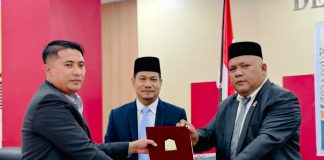 Wabup Aceh Timur Hadiri Paripurna, Enam Rancangan Qanun Prioritas Diserahkan Kepada DPRK