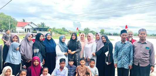 Bunda Erni Dorong Anak Aceh Timur Tuntas Pendidikan 13 Tahun