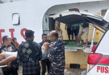 Posal Midai Lanal Ranai Bantu Evakuasi Pasien Rujukan ke RSUD Natuna